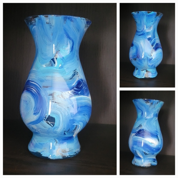Hand painted vase - Picture 1 of 1